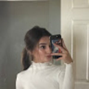 Meet your Posher, Mikayla